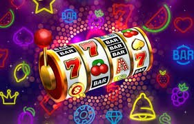 megga888 APP Android APK ဒေါင်းလုဒ်ဆွဲပြီး install ပြုလုပ်နေသောမြင်ကွင်း